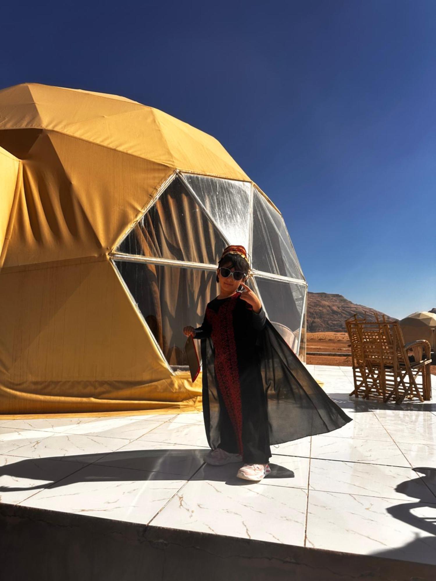 Star Magic Camp Hotel Wadi Rum Eksteriør billede